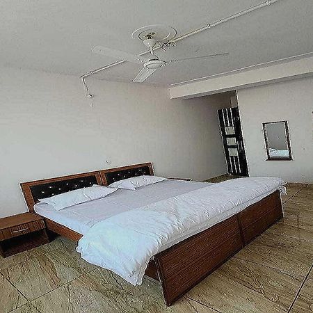 Pop New Hotel Hometown Dadri Exterior foto